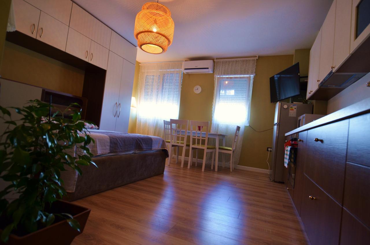 Studio Silva 2 Тирана Екстериор снимка